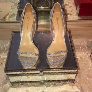 Judith Leiber crystal/leather pumps